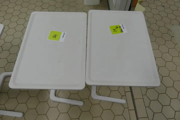 2x Vitra. - Laptoptisch, höhenverstellbar Maße in cm ca. 50 x 35